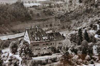 Eine lange kurze Geschichte über die CVJM-Burg Wernfels